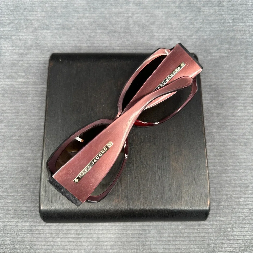 Marc Jacobs Burgundy Y2k Oversized Square Sunglasses Gold Logo MMJ 096/S